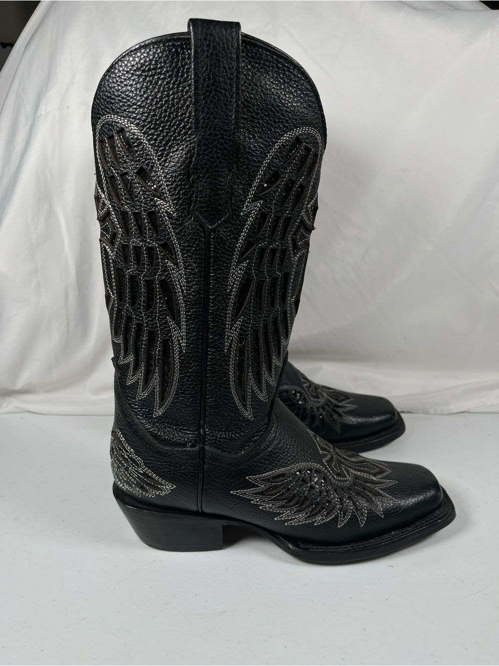 Women's Black Wing-Embroidered Heeled Cowboy Boots